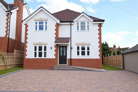 4 bedroom detached house for sale, POPLAR ROAD, LEATHERHEAD, KT22
