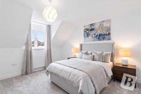 3 bedroom detached house for sale, Hereward Gardens, Wickford, Essex, SS11