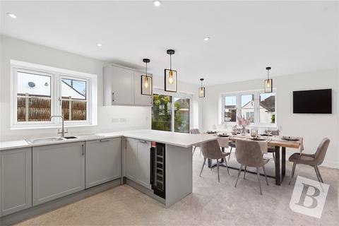 3 bedroom detached house for sale, Hereward Gardens, Wickford, Essex, SS11