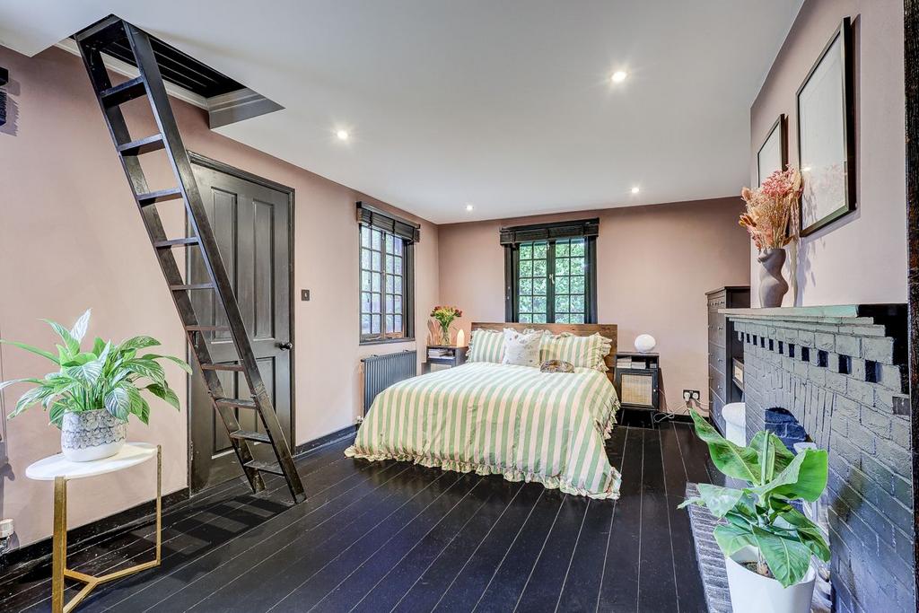 Master bedroom
