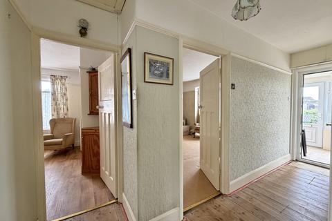 2 bedroom bungalow for sale, Exeter Road, Kingsteignton, Newton Abbot