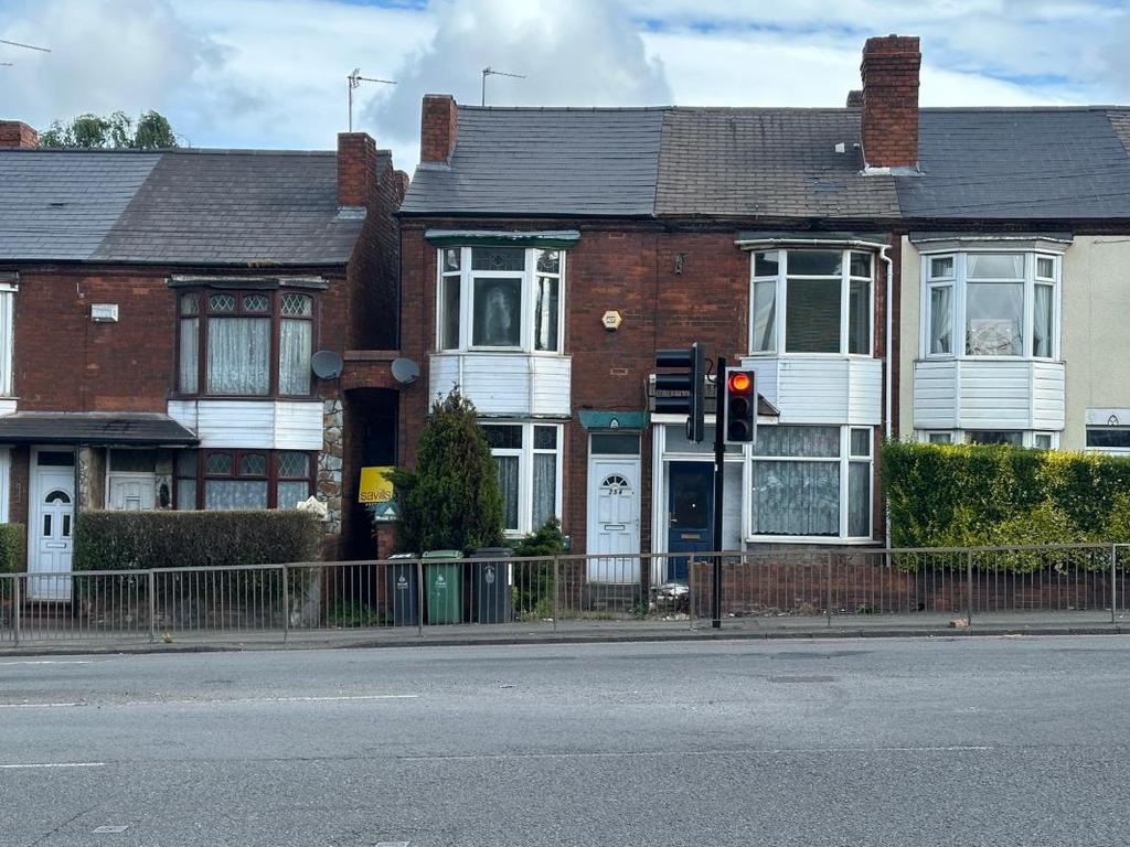 2 bedroom end of terrace house for sale