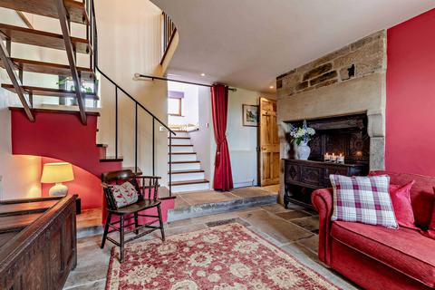 4 bedroom cottage for sale, ., Eyam, Hope Valley