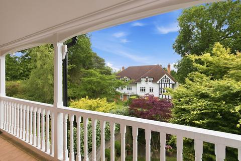 2 bedroom flat for sale, Pembury Road, Allen Gardiner House Pembury Road, TN2