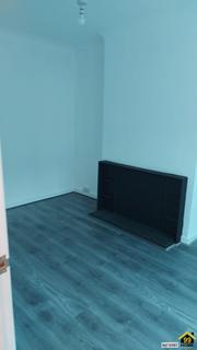 3 bedroom semi-detached house to rent, Springfield Road, Welling, Kent, DA16