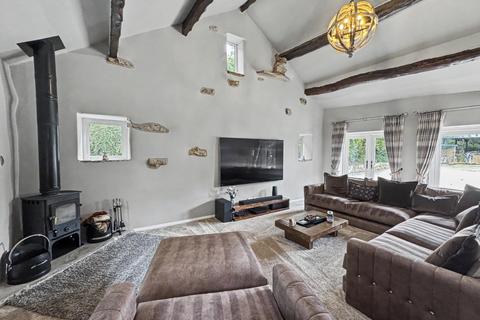 4 bedroom farm house for sale, Runge Farm, Shaw | Gated 18th-Century Country Home | 1.5 Acres | 4,200 Sq Ft | Swim Spa
