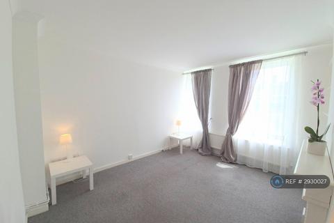 1 bedroom flat to rent, Hazellville Road, London, N19