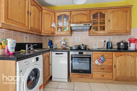 undefined, Howley Road, CROYDON