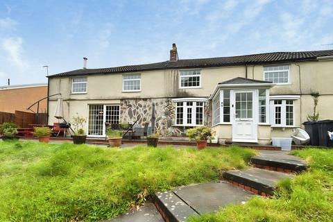 4 bedroom terraced house for sale, Efail Fach, Pontrhydyfen, SA12