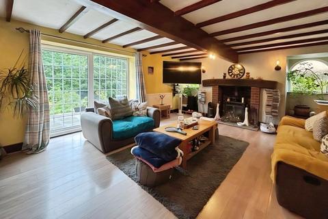 4 bedroom terraced house for sale, Efail Fach, Pontrhydyfen, SA12