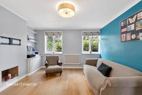2 bedroom ground floor flat for sale, Mortlake High Street, Mortlake, London