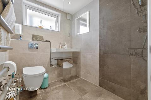 2 bedroom ground floor flat for sale, Mortlake High Street, Mortlake, London