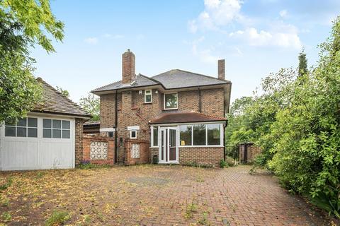 5 bedroom detached house for sale, Kings Orchard, London