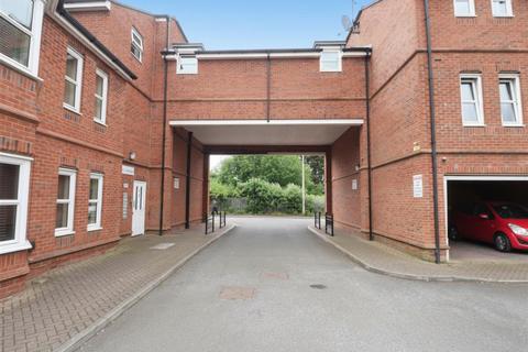 2 bedroom apartment for sale, Little Hallfield Road, York