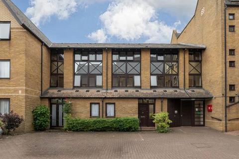 undefined, Sandringham Gardens, North Finchley, London, London, N12 0PL