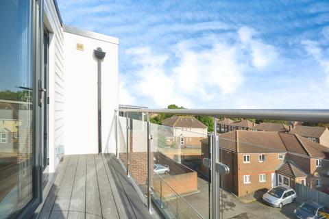 1 bedroom flat to rent, Blackfen Road Sidcup DA15