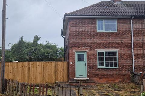 3 bedroom end of terrace house to rent, Clayton Avenue, Upton, PONTEFRACT