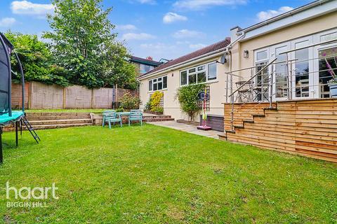 3 bedroom bungalow for sale, Westmore Road, Tatsfield