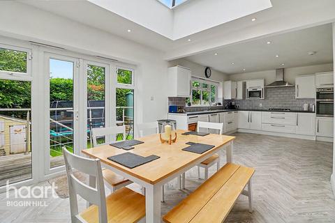 3 bedroom bungalow for sale, Westmore Road, Tatsfield