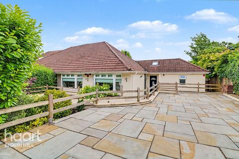 3 bedroom bungalow for sale, Westmore Road, Tatsfield