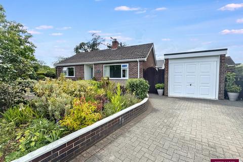 2 bedroom detached bungalow for sale, Brondyffryn, St Asaph, Denbighshire LL17 0YA