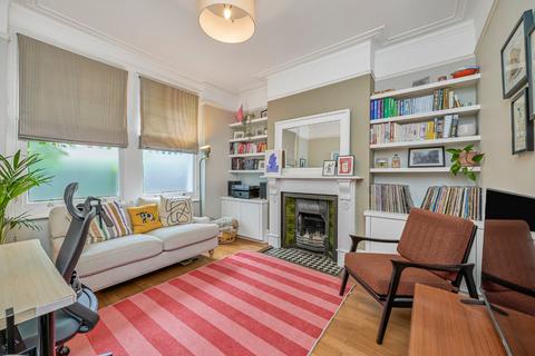 2 bedroom maisonette for sale, Kingswood Road, London, SW2