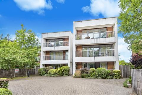 2 bedroom flat to rent, Chislehurst Road Sidcup DA14