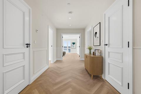 undefined, Novella, Chigwell, IG7