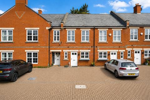 2 bedroom terraced house for sale, Beningfield Drive, London Colney, St. Albans
