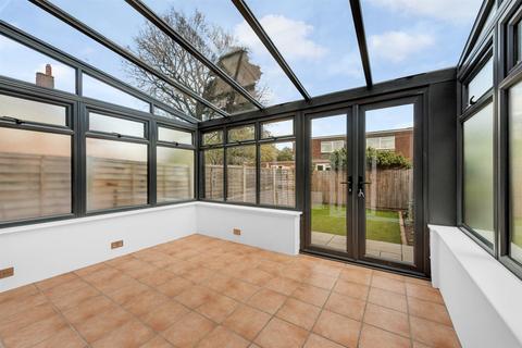 3 bedroom townhouse for sale, Highland Road, Shortlands, Bromley, BR1