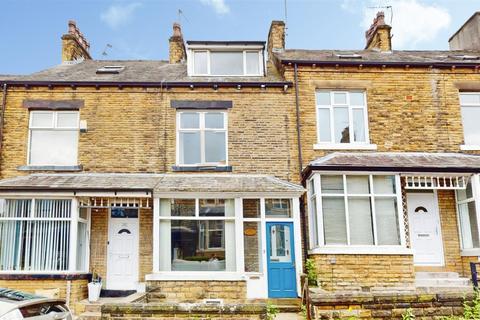 Terraced house - Norwood Road, Shipley