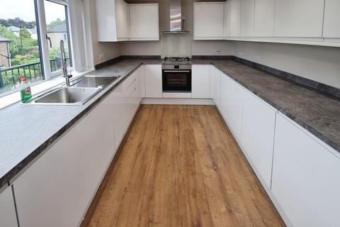 undefined, Nab Wood Crescent, Bradford BD18