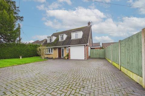 3 bedroom detached house for sale, Newport Road, Haughton