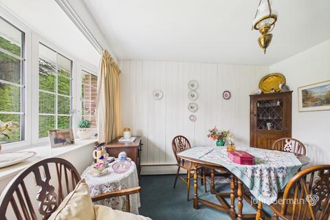 3 bedroom detached house for sale, Newport Road, Haughton