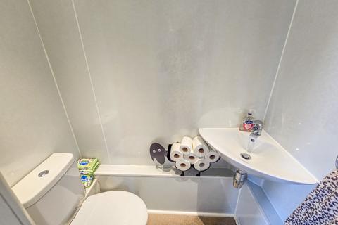 2 bedroom end of terrace house for sale, Sydney Crescent, Auchterarder