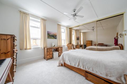 3 bedroom terraced house for sale, Elvino Road, Sydenham, London, SE26