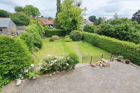 3 bedroom detached house for sale, Aylestone Hill, Hereford HR1