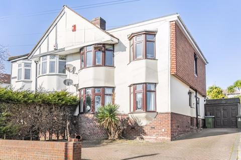 4 bedroom semi-detached house for sale, Fairford Avenue, Bexleyheath