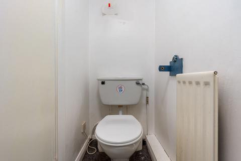 undefined, Flat 3, 24 Castle Street, Douglas, IM1 2EZ