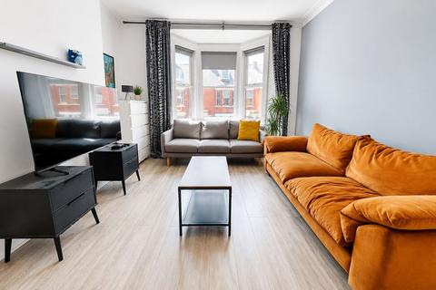 undefined, Simonside Terrace, Newcastle Upon Tyne NE6