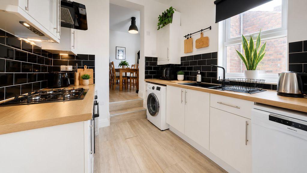 Apartment in Newcastle upon Tyne, Tyne and Wear - View 3