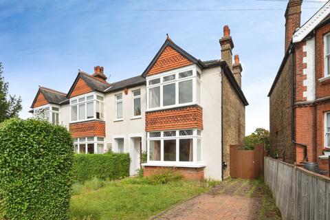 Bridge Road, Epsom, KT17
