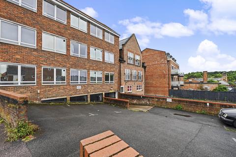 Studio for sale, Station Road, Chesham, HP5