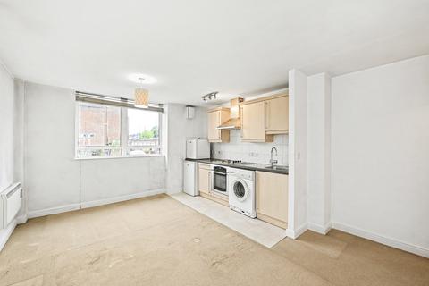 Studio for sale, Station Road, Chesham, HP5