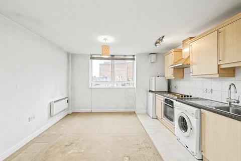 Studio for sale, Station Road, Chesham, HP5