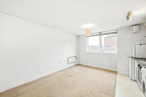Studio for sale, Station Road, Chesham, HP5