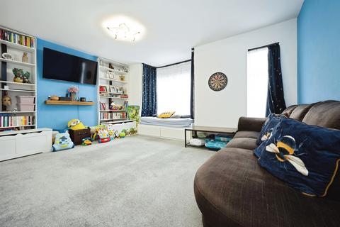 2 bedroom apartment for sale, Foster Hill Road, Bedford