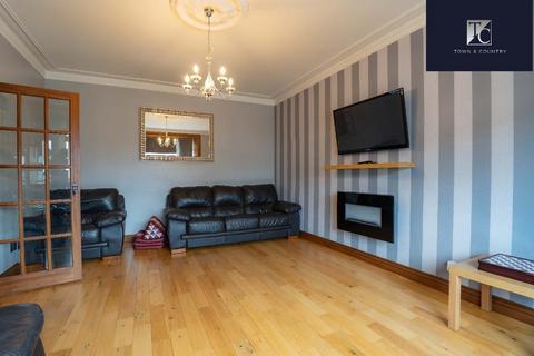 undefined, First Avenue, Stepps, Glasgow, G33 6JP
