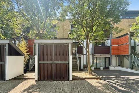 23 Mile End Road, Whitechapel, London, E1 4TN