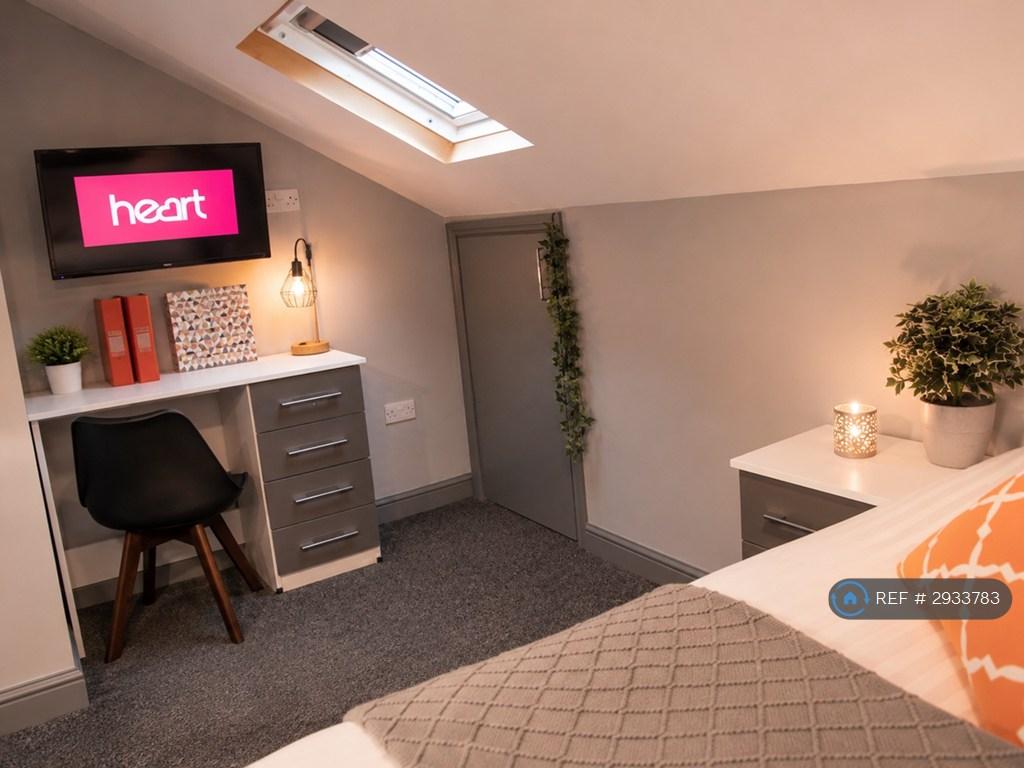 Dulverton Road, Leicester, LE3 - View 5